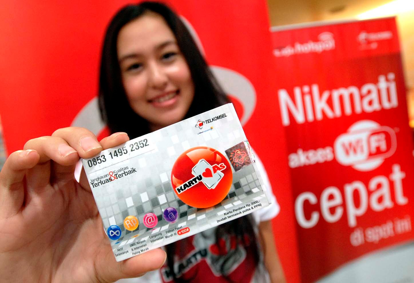  FOTO: Telkomsel tawarkan bonus pulsa 200% dari Kartu As BonbAStis