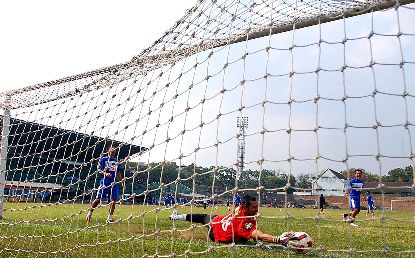  FOTO: Maung Bandung tak butuh tambah Striker