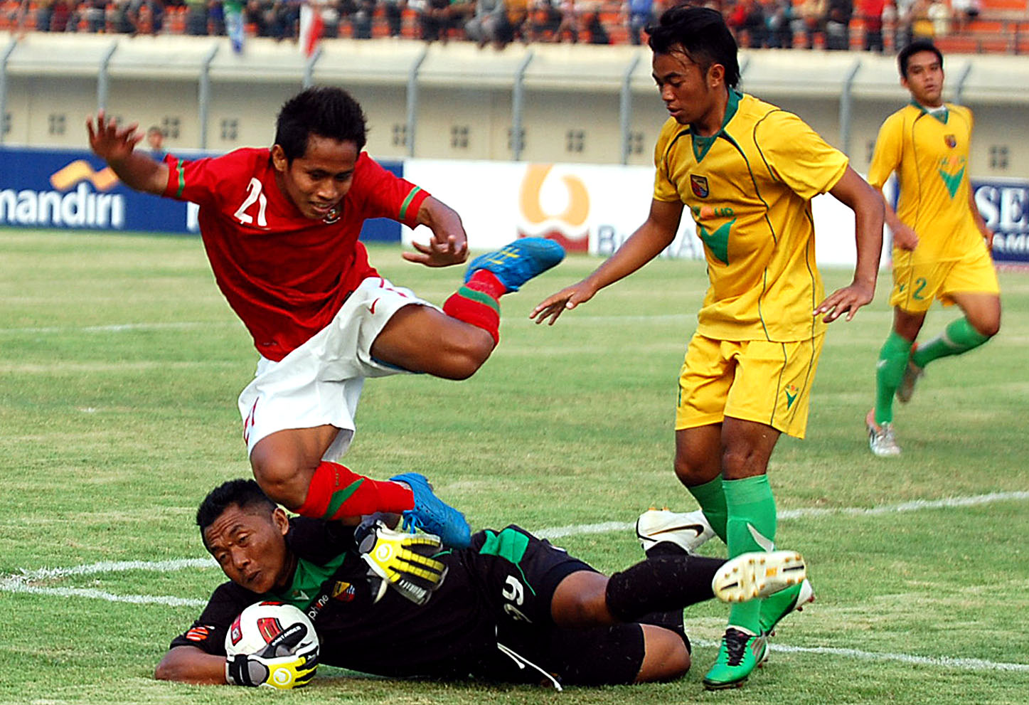  FOTO: Timnas U-23 tundukan Persikab 3-1 