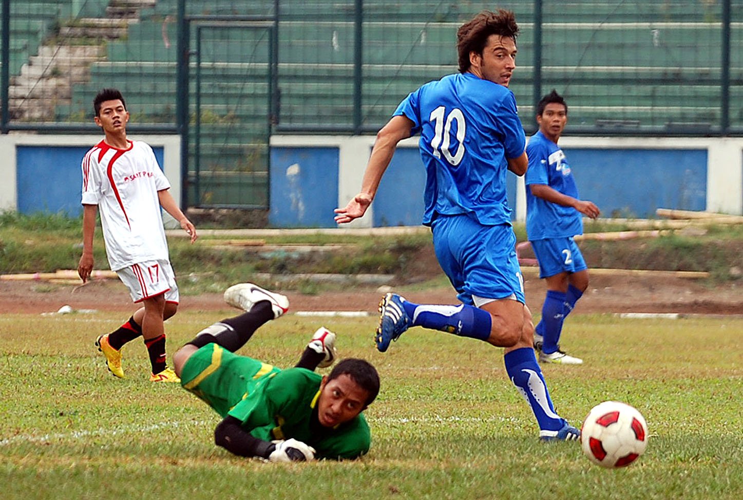  FOTO: Persib tundukan Saint Prima 4-0