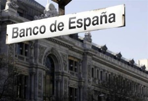  S&P turunkan peringkat Spanyol 