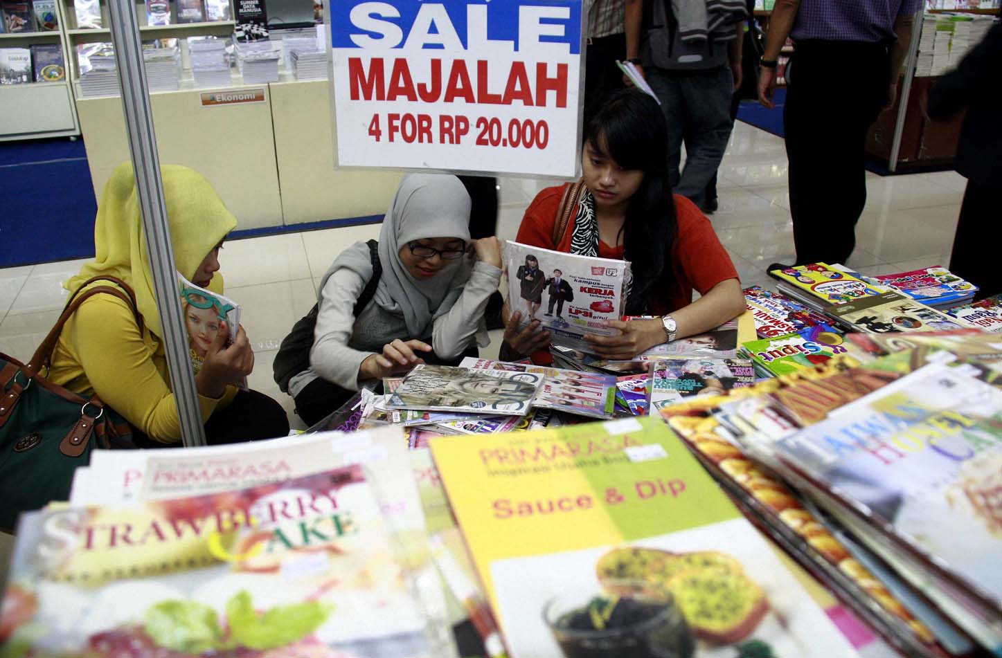  FOTO: Pesta Buku Diskon di Unpad Bandung