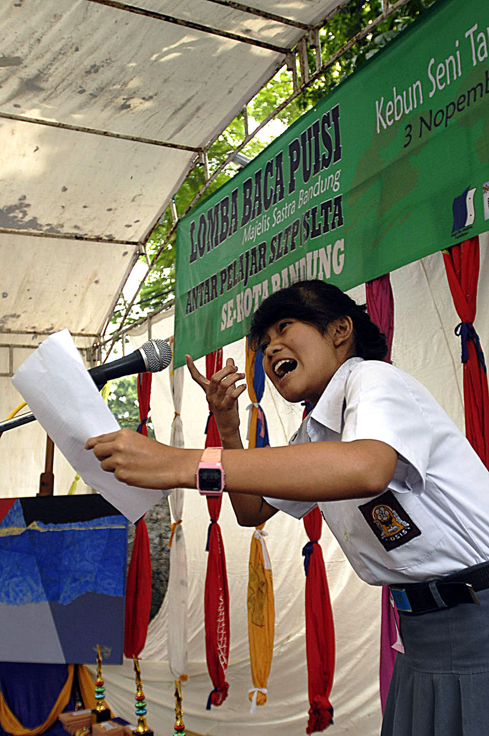  FOTO: 65 Pelajar di Bandung ‘tawuran’ puisi