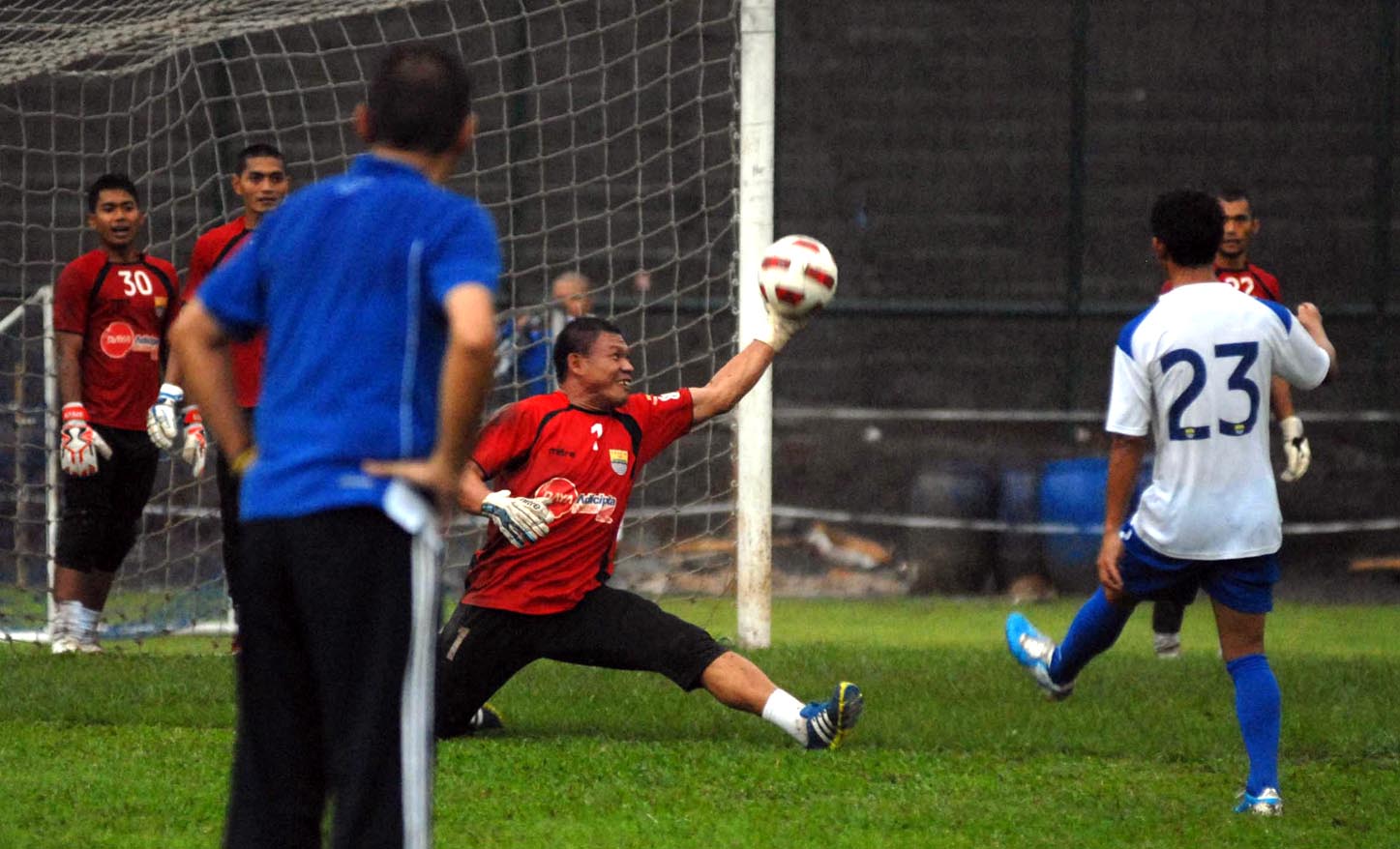  FOTO: Legalitas jadi alasan Persib tolak ISL