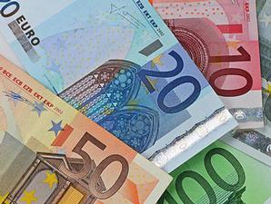  Euro agresif, dolar Australia ikut positif