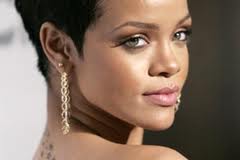  Rihanna segera rilis album baru, Talk That Talk