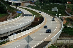  Tol Cikampek-Palimanan dibangun mulai akhir November