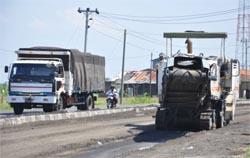  Demi jalan mulus, Bupati Bandung larang industri datangkan batu bara