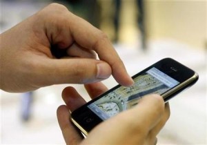  Pengguna smartphone di Indonesia diprediksi naik 29%