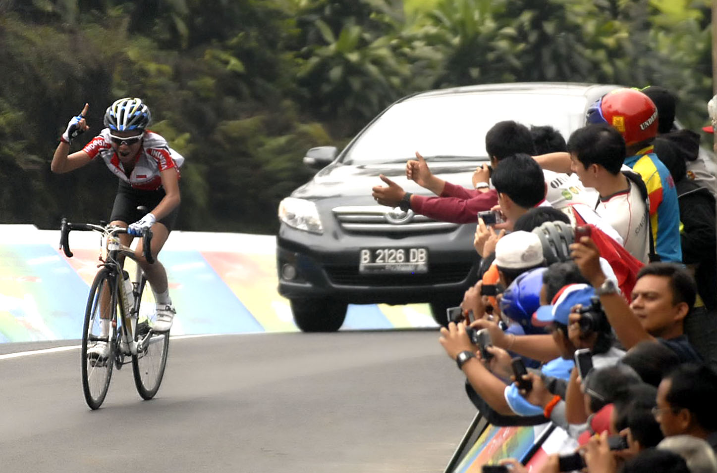  FOTO: Indonesia raih emas diajang balap sepeda Sea Games 2011