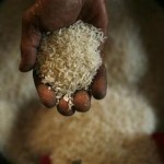  Buruh di Kuningan keluhkan tingginya harga beras 