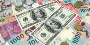  2012, Rupiah diproyeksi bertengger di 9.000 per dolar AS