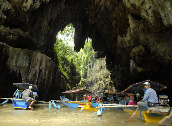  FOTO: Memasuki liburan sekolah objek wisata Green Canyon alami peningkatan