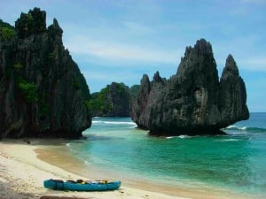  Wisatawan ke Rajaampat tak boleh massal