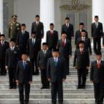  Catatan Akhir Tahun: Reshuffle kabinet dan tantangan hingga 2014