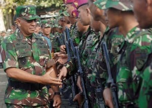  800 Prajurit TNI ajarkan matematika anak-anak