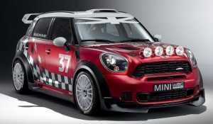  BALAP MOBIL: Mini Cooper gairahkan reli dunia