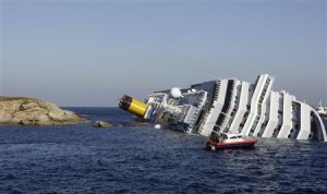  Italia terkejut dengan kecelakaan Costa Concordia, 5 korban jiwa