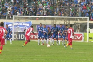  BOLAJABAR: Persib perbaiki posisi di klasemen sementara