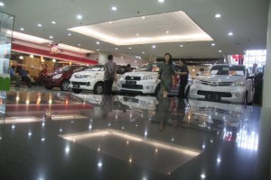  PASAR OTOMOTIF 2012: Penjualan mobil global diprediksi 78 juta unit 