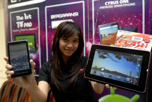  FOTO: Telkomsel-Mitra Komunikasi Nusantara kerja sama bundling Cyrus TV dan Cyrus One