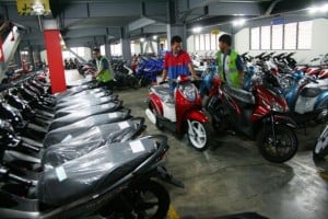  Penjualan motor naik 44%, Honda masih di depan