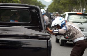  Polres Bandung sebar stiker antisipasi kejahatan