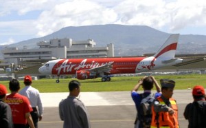  PENERBANGAN BANDUNG: Air Asia buka rute Bandung-Surabaya