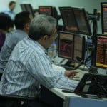  MARKET CLOSING: Saham bank gerus indeks 