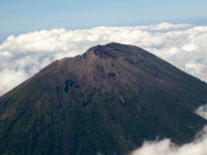  WASPADA GALUNGGUNG: Air danau Galunggung tak layak dikonsumsi