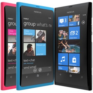  NOKIA LUMIA 'dikepung' Galaxy, Xperia & HTC Sensation 