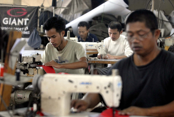 FOTO: China dan Malaysia lirik tekstil Jabar