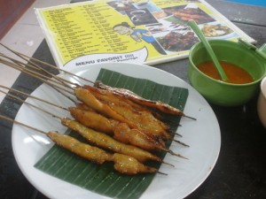  KULINER BANDUNG: Ada sate Ponorogo asli di Bandung lho, coba yuk! 