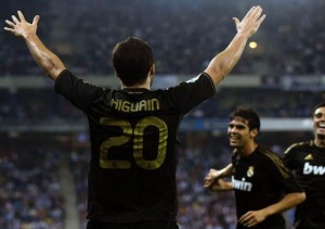  REAL MADRID siap lepas Higuain ke CITY