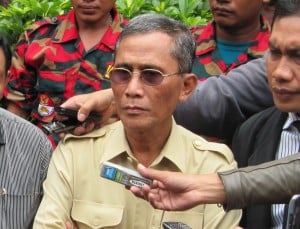  KORUPSI APBD PURWAKARTA: Wabup seret nama bupati