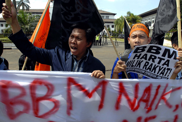  FOTO: Mahasiswa Bandung tolak kenaikan BBM