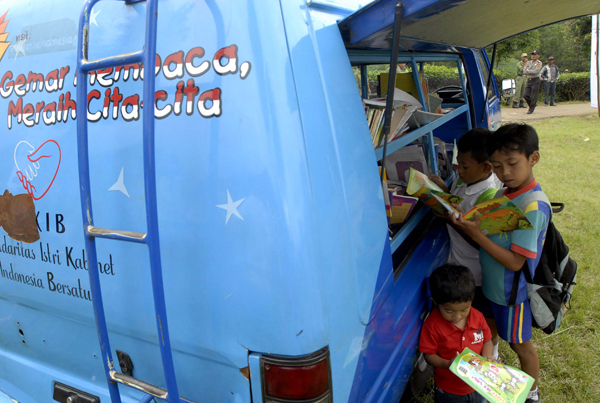  FOTO: Mobil Pintar ajak 'si bolang' gemar baca