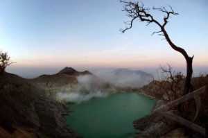  WASPADA GUNUNG: Status Gunung Ijen naik jadi siaga 