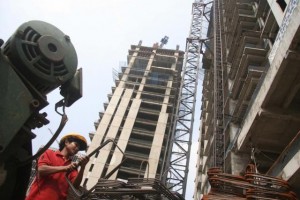  GEDUNG TERTINGGI: Sukamdani gaet Pikko & Tan kian bangun menara 258 m 