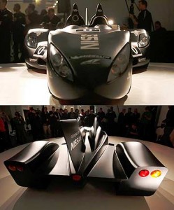  Nissan DeltaWing mirip mobil Batman