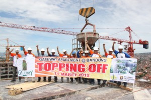  APARTEMEN BANDUNG: BPG & Istana Group topping off Gateway Apartment Bandung