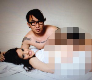  FOTO HAMIL SEKSI SHEILA MARCIA: Tersebar lewat Facebook suami