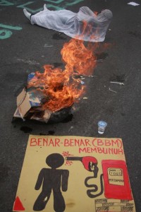  DEMO BBM: Hindari arah Gedung Sate