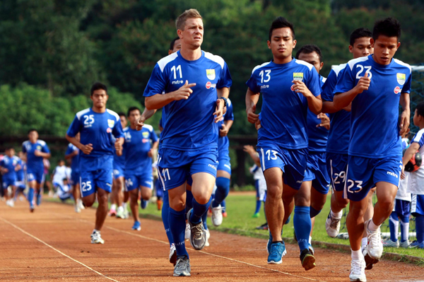  FOTO: Tanpa pelatih, Persib kembali latihan usai libur