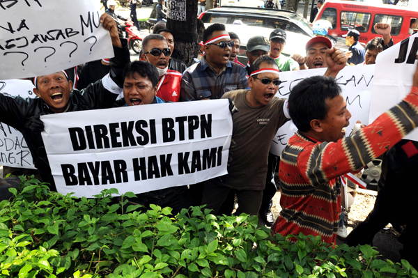  FOTO: Unjuk rasa mantan karyawan BTPN