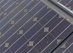  INDUSTRI STRATEGIS: LEN siap bangun pabrik solar cell