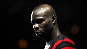  SEPAK BOLA: Mario Balotelli bakal dicoret dari skuad Italia?