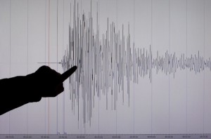  GEMPA BUMI itu berkorelasi dengan keseimbangan alam  