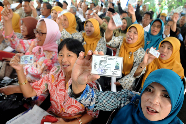  FOTO: Warga Kota Bandung kampanyekan 'Satu orang satu KTP'