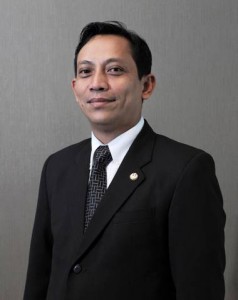  RIZAL H. SULTONI: Manager hotel yang konsisten dengan target